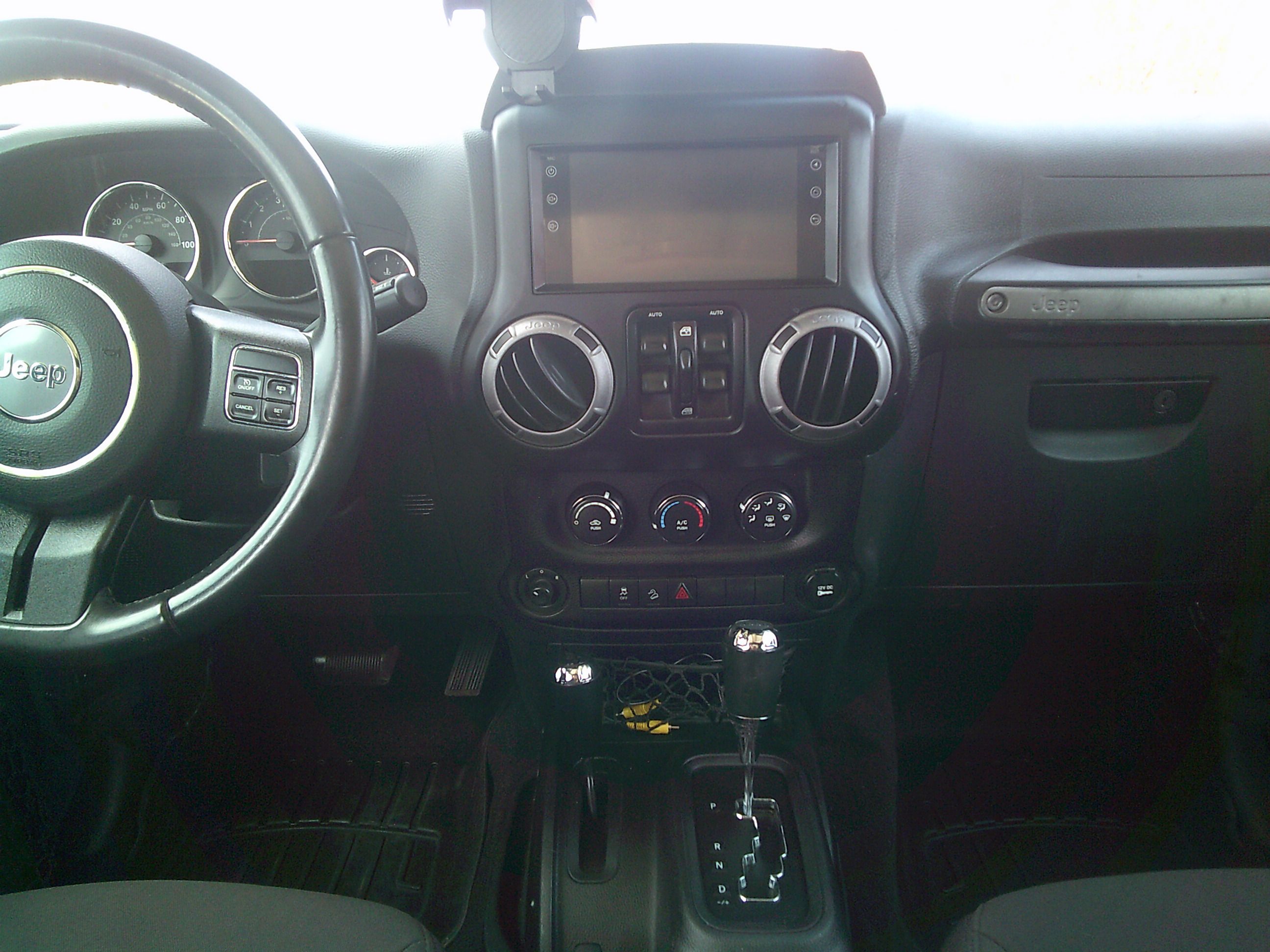 Used 2017 Jeep Wrangler Unlimited Sport AWD/4WD image 16