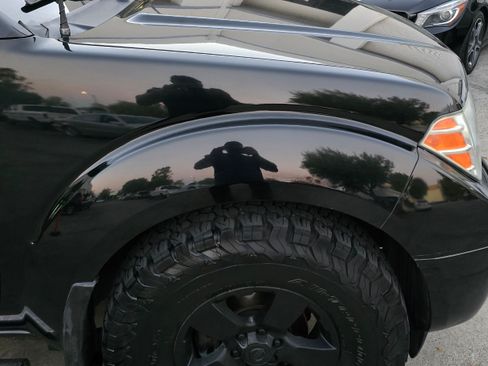 Used 2012 Nissan Frontier SV image 43