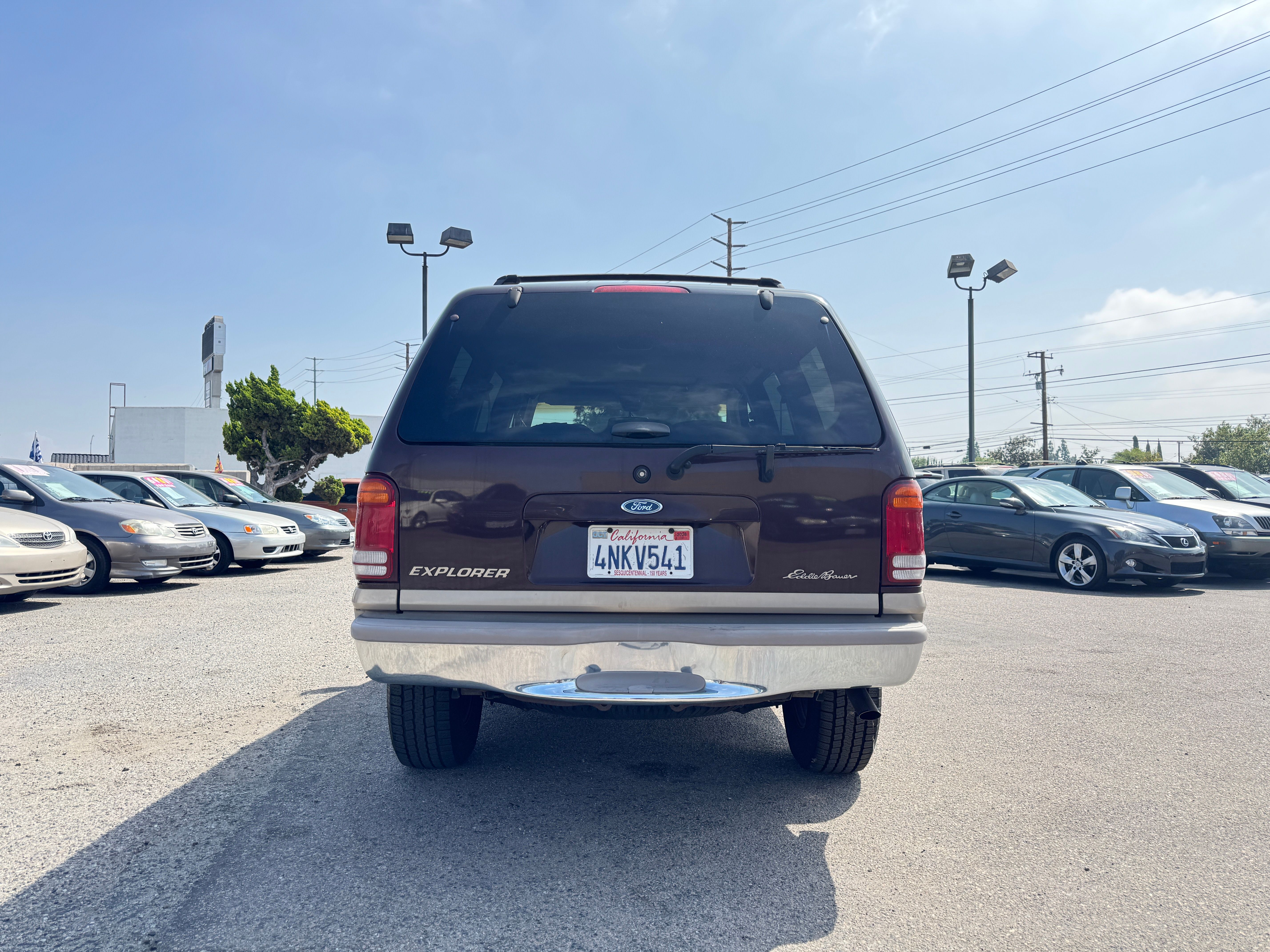 Used 2000 Ford Explorer 2WD Eddie Bauer image 7