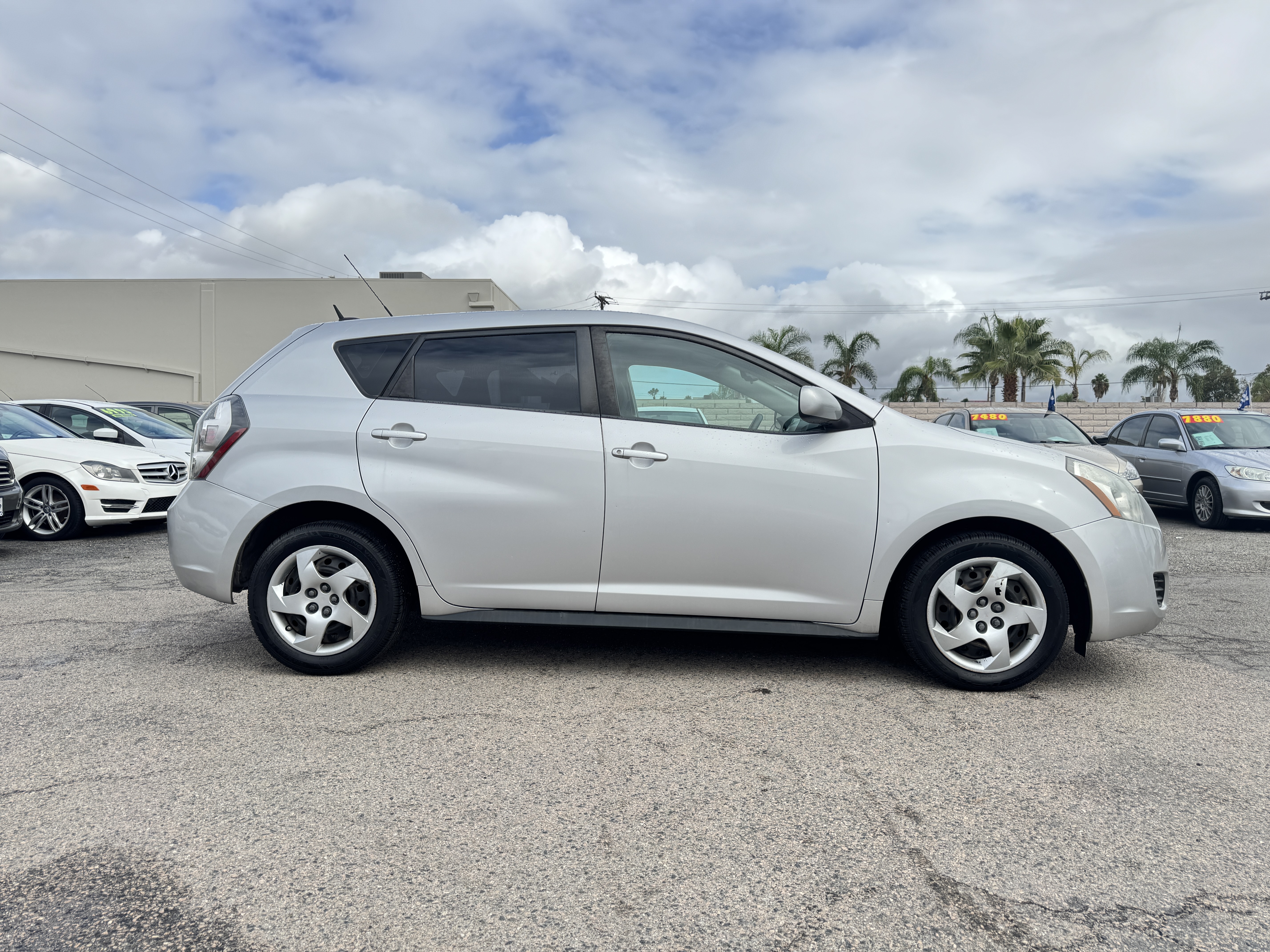 Used 2009 Pontiac Vibe UNAVAIL FWD image 11