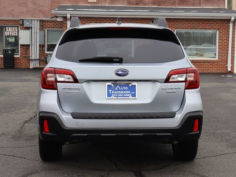 Used 2019 Subaru Outback 3.6R Limited image 6