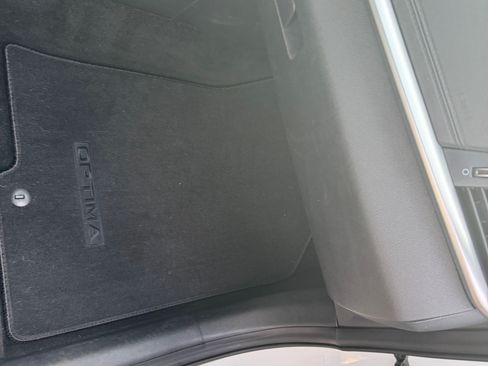 Used 2020 Kia Optima LX image 12