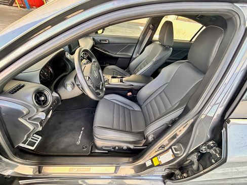 Used 2024 Lexus IS 350 F Sport image 10