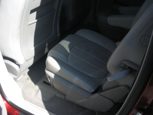 Used 2015 Buick Enclave AWD Premium image 7