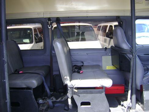 Used 2000 Dodge B3500 Maxi RWD image 14