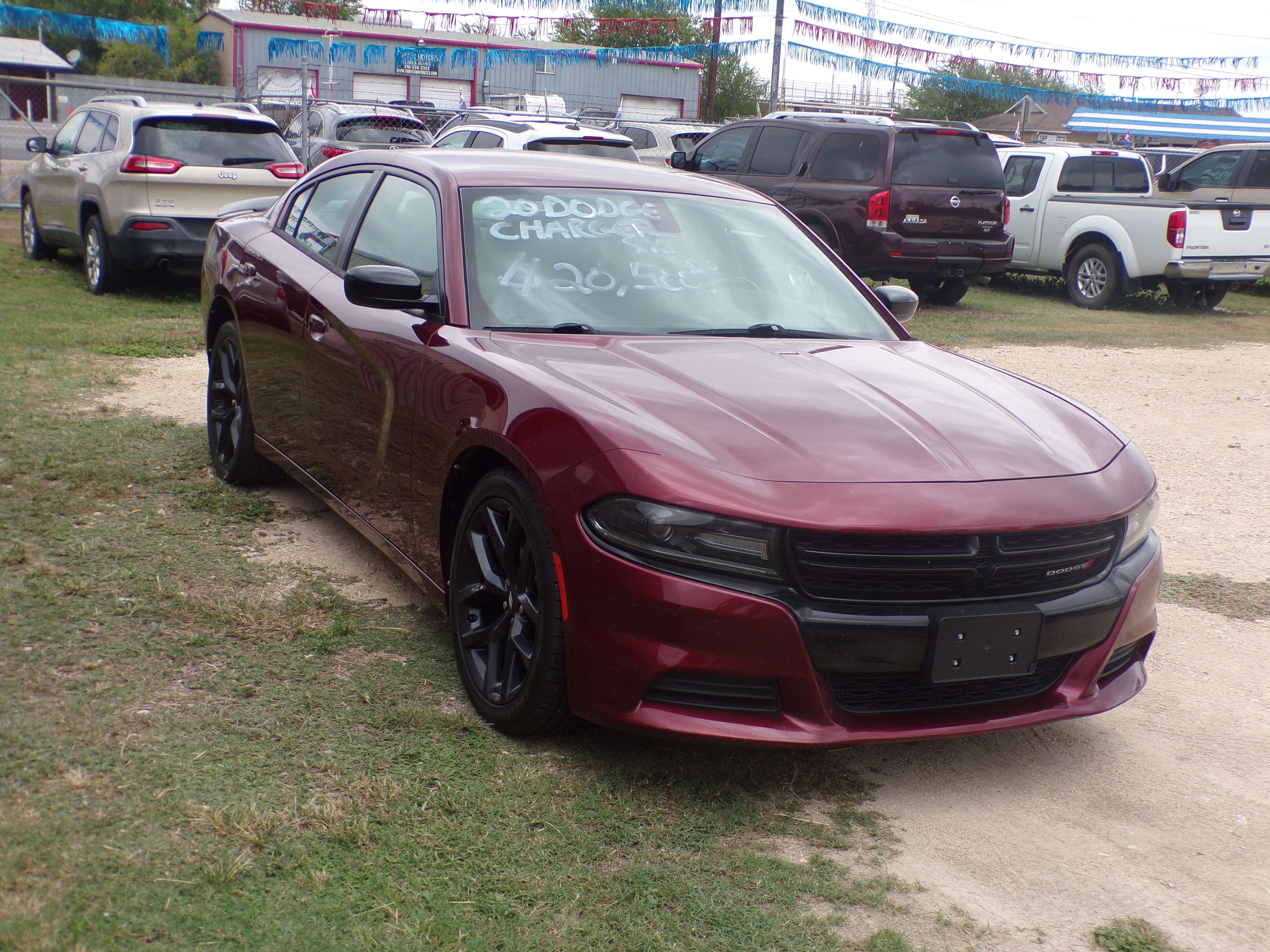 Used 2020 Dodge Charger SXT RWD image 5