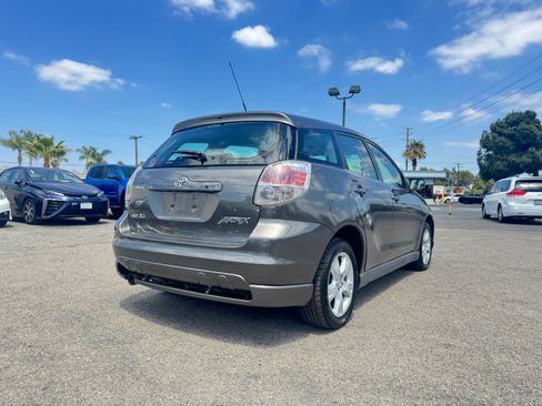Used 2005 Toyota Matrix AWD image 7