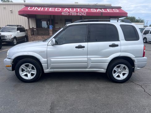 Used 2001 Suzuki Grand Vitara 4WD JLX image 1