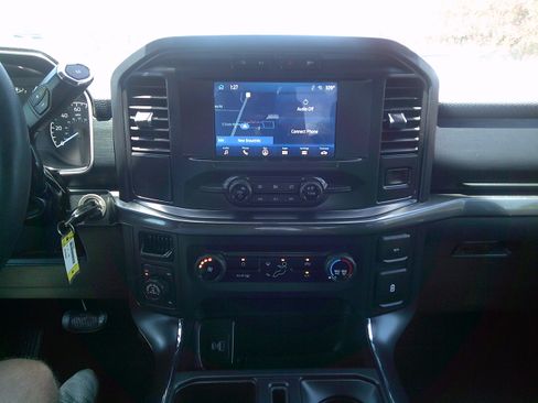 Used 2021 Ford F150 XL AWD/4WD image 16