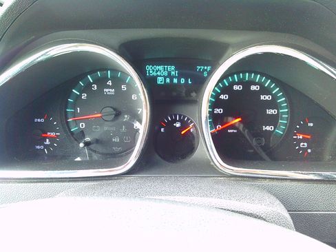 Used 2012 Chevrolet Traverse AWD LT w/ 1LT image 16