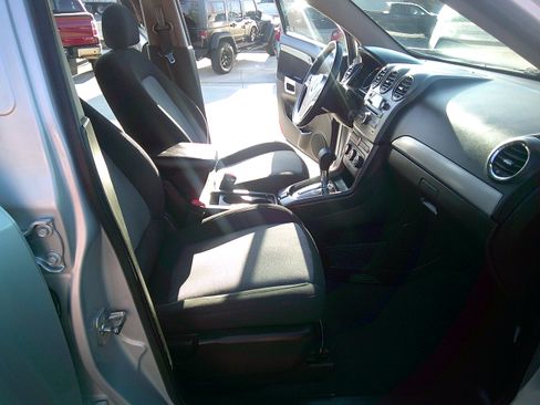 Used 2012 Chevrolet Captiva Sport LS image 9