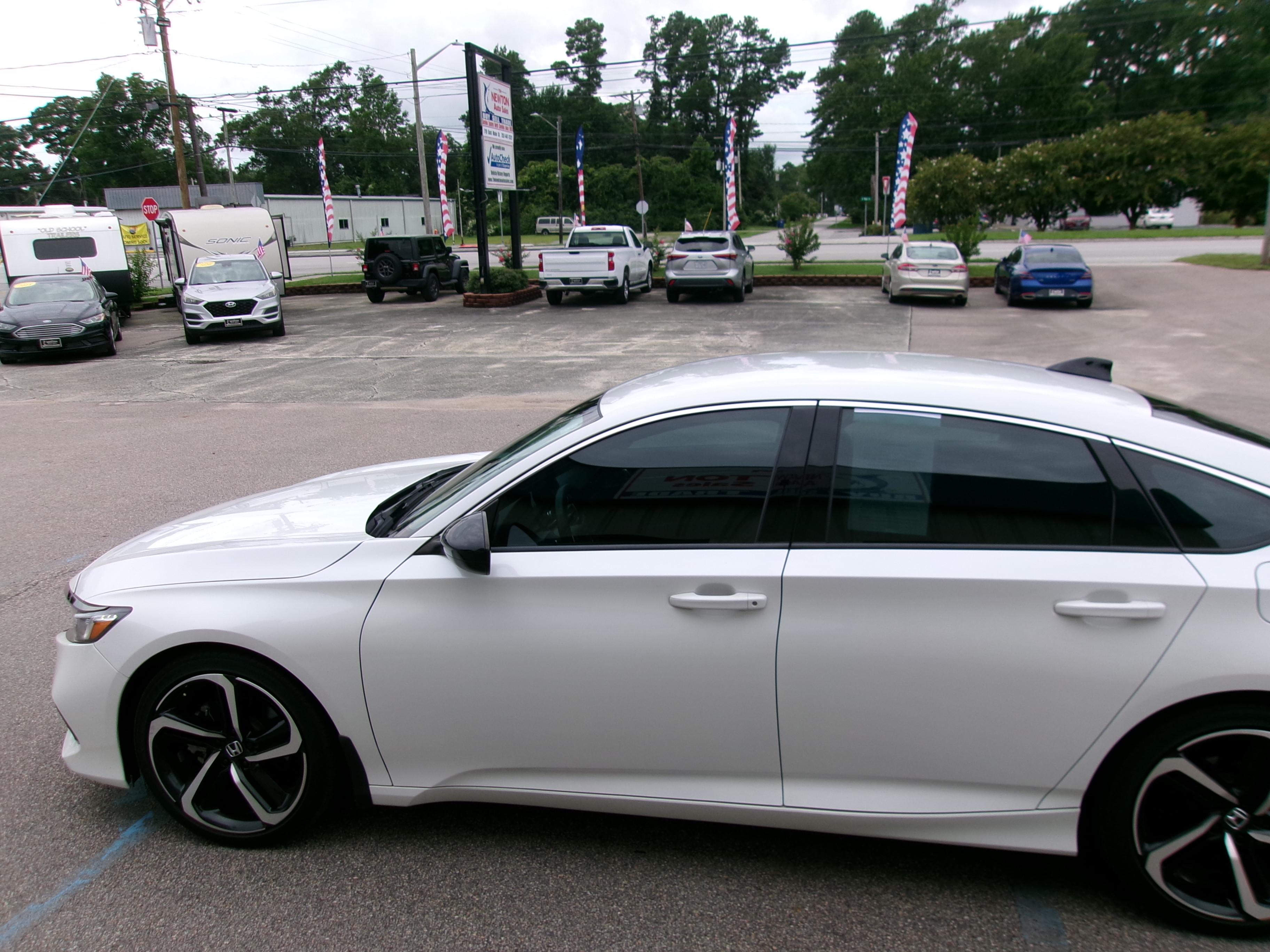 Used 2022 Honda Accord 1.5T Sport Special Edition image 17