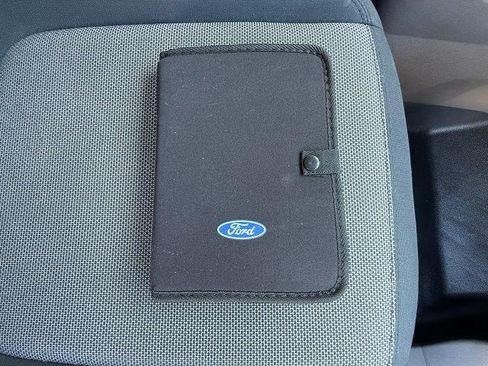 Used 2022 Ford Transit Connect XL image 27