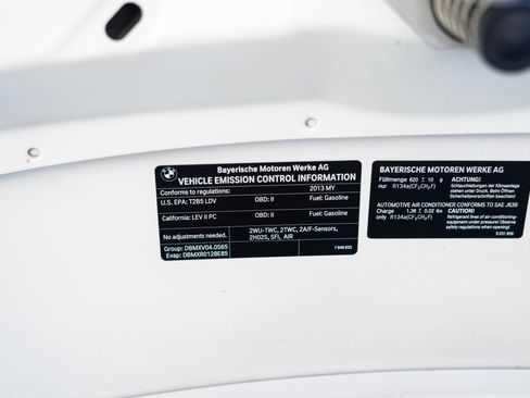 Used 2013 BMW M3 Coupe RWD image 30