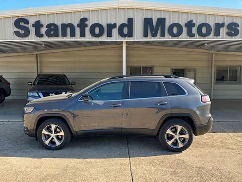 Used 2022 Jeep Cherokee Limited image 8
