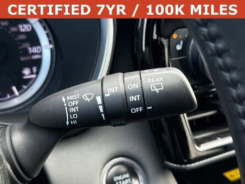 Used 2024 Toyota Highlander XSE FWD image 26
