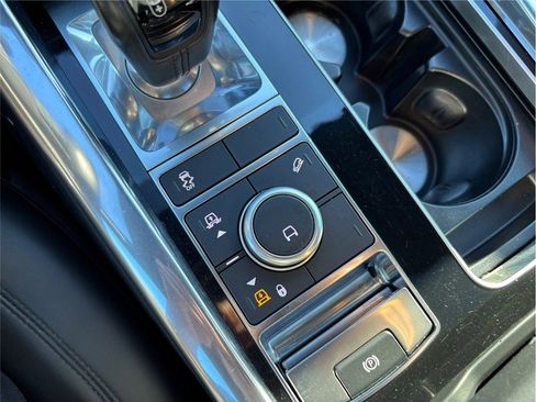 Used 2019 Land Rover Range Rover Sport HSE image 36
