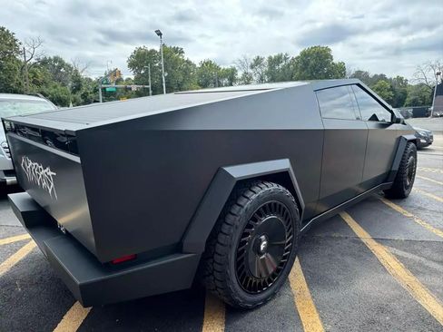 Used 2024 Tesla Cybertruck Cyberbeast image 3