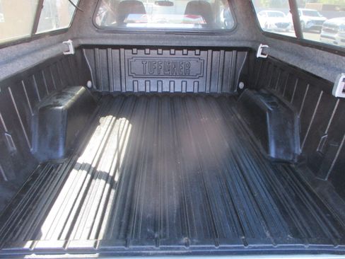 Used 2007 GMC Canyon SL image 13