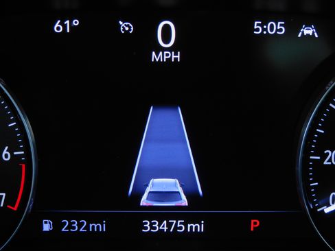 Used 2023 Buick Envision FWD Essence image 30