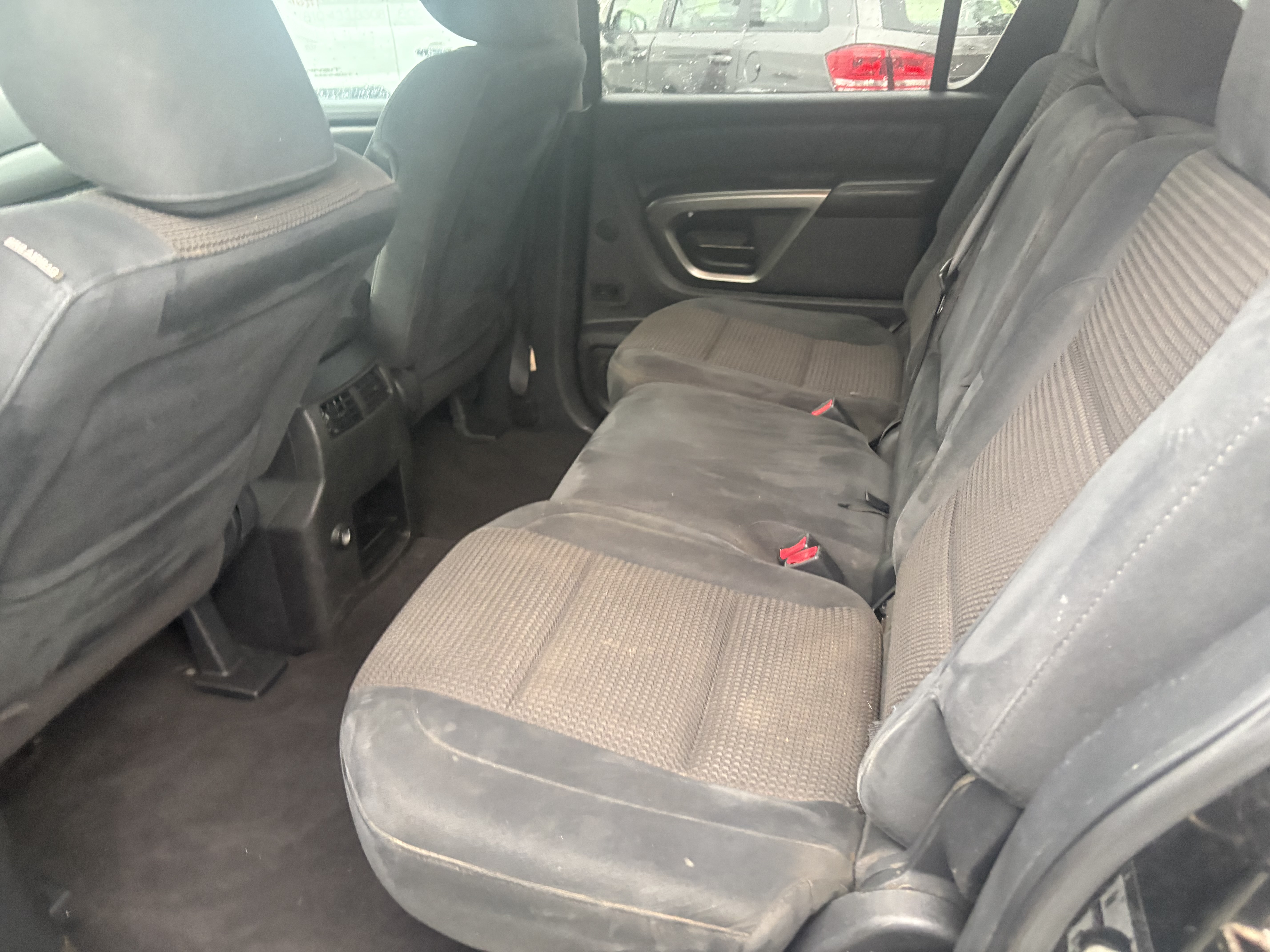 Used 2015 Nissan Armada 2WD image 6