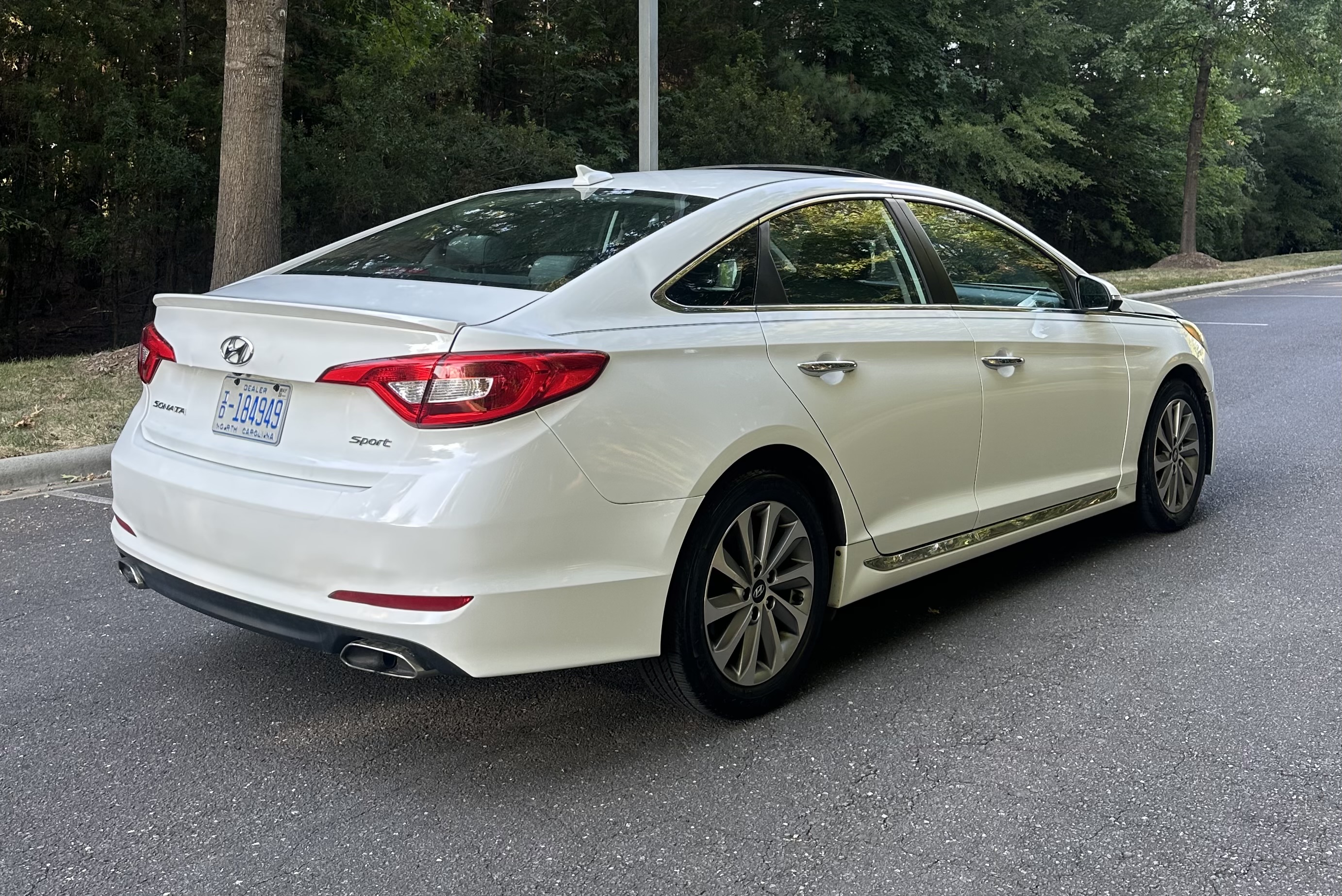 Used 2016 Hyundai Sonata Sport FWD image 10