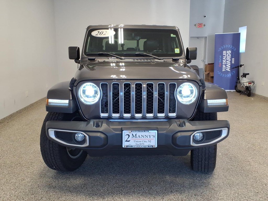 Used 2020 Jeep Gladiator Overland AWD/4WD image 2