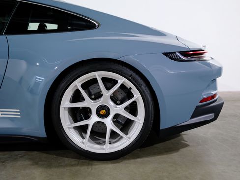 Used 2024 Porsche 911 S/T image 36