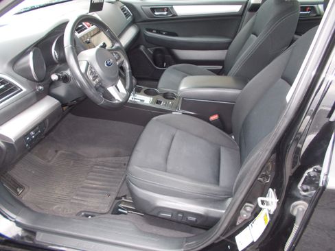 Used 2016 Subaru Legacy 2.5i Premium image 10