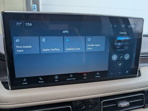 Used 2022 Lincoln Nautilus Reserve image 14