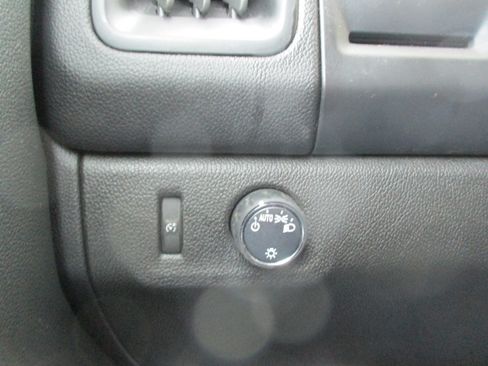 Used 2022 Chevrolet Colorado LT image 49