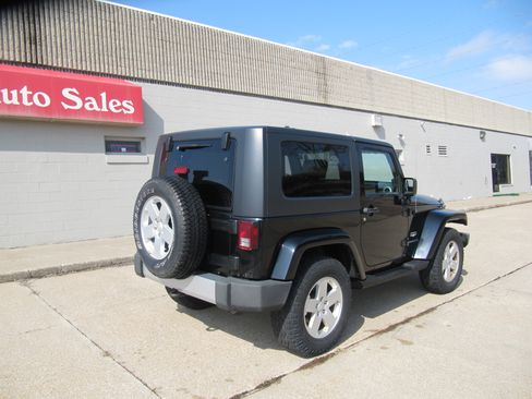 Used 2008 Jeep Wrangler Unlimited Sahara image 7