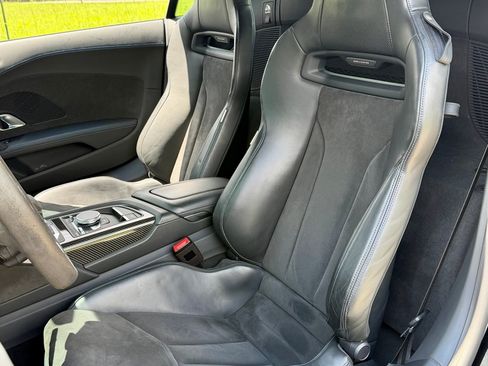 Used 2021 Audi R8 V10 performance Coupe AWD/4WD image 13