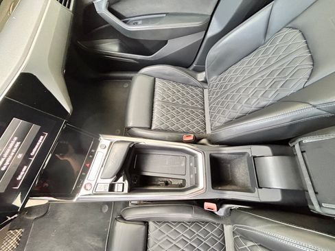 Used 2023 Audi e-tron S Prestige AWD/4WD image 12