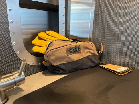 Used 2025 Mercedes-Benz Sprinter 2500 image 26