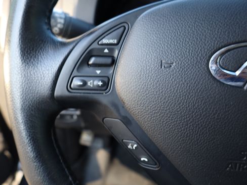 Used 2013 INFINITI G37 image 22