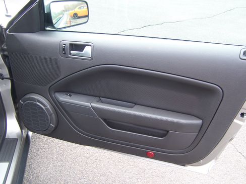 Used 2008 Ford Mustang Shelby GT500 image 15