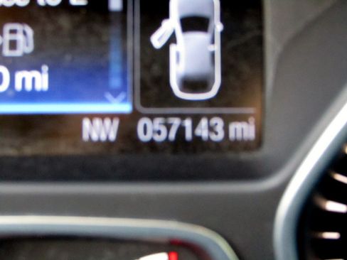 Used 2014 Ford Escape 4WD Titanium image 23