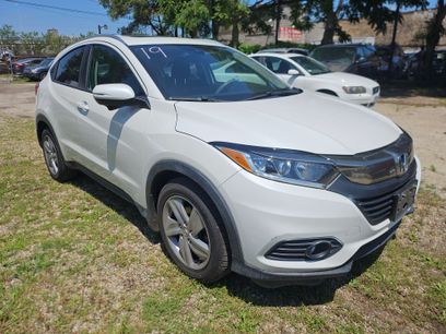 Used 2019 Honda HR-V EX