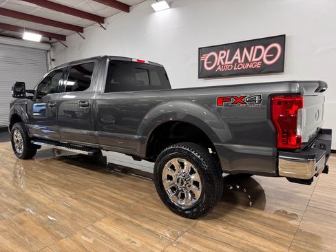 Used 2019 Ford F250 Lariat w/ Lariat Ultimate Package image 9