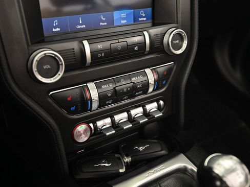 Used 2020 Ford Mustang Premium image 30