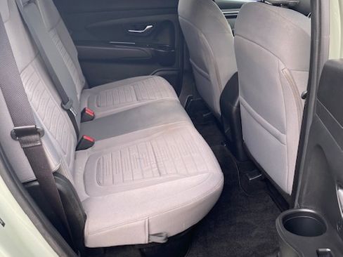 Used 2022 Hyundai Santa Cruz AWD SEL Premium image 17