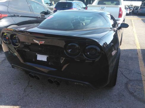 Used 2006 Chevrolet Corvette image 2