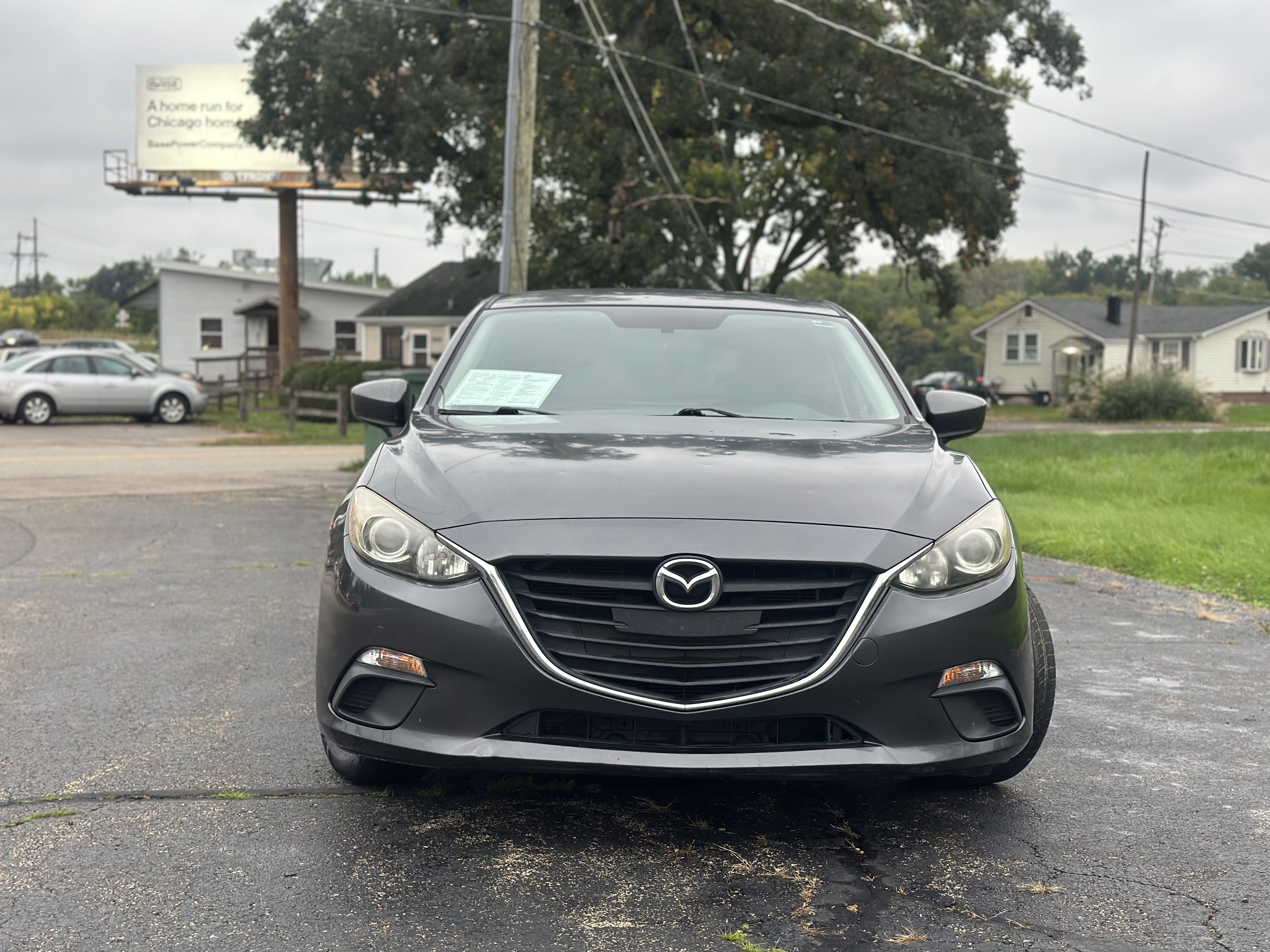 Used 2016 MAZDA MAZDA3 i Sport Hatchback FWD image 2