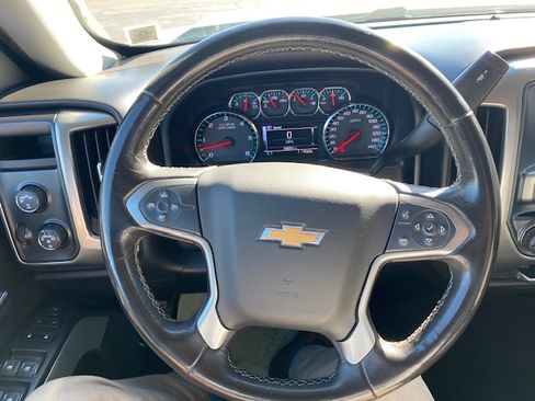 Used 2018 Chevrolet Silverado 1500 LT Z71 image 10