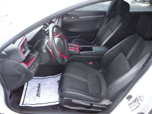 Used 2020 Honda Civic Sport image 14