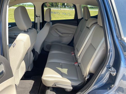 Used 2018 Ford Escape SE image 8