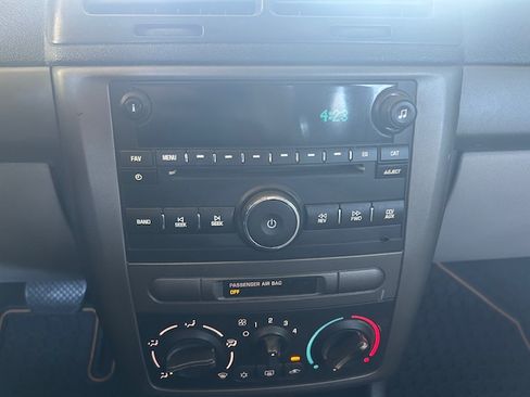 Used 2009 Chevrolet Cobalt LT image 12