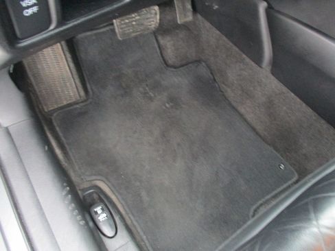 Used 2010 Honda Accord EX-L image 16