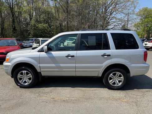 Used 2004 Honda Pilot EX image 2